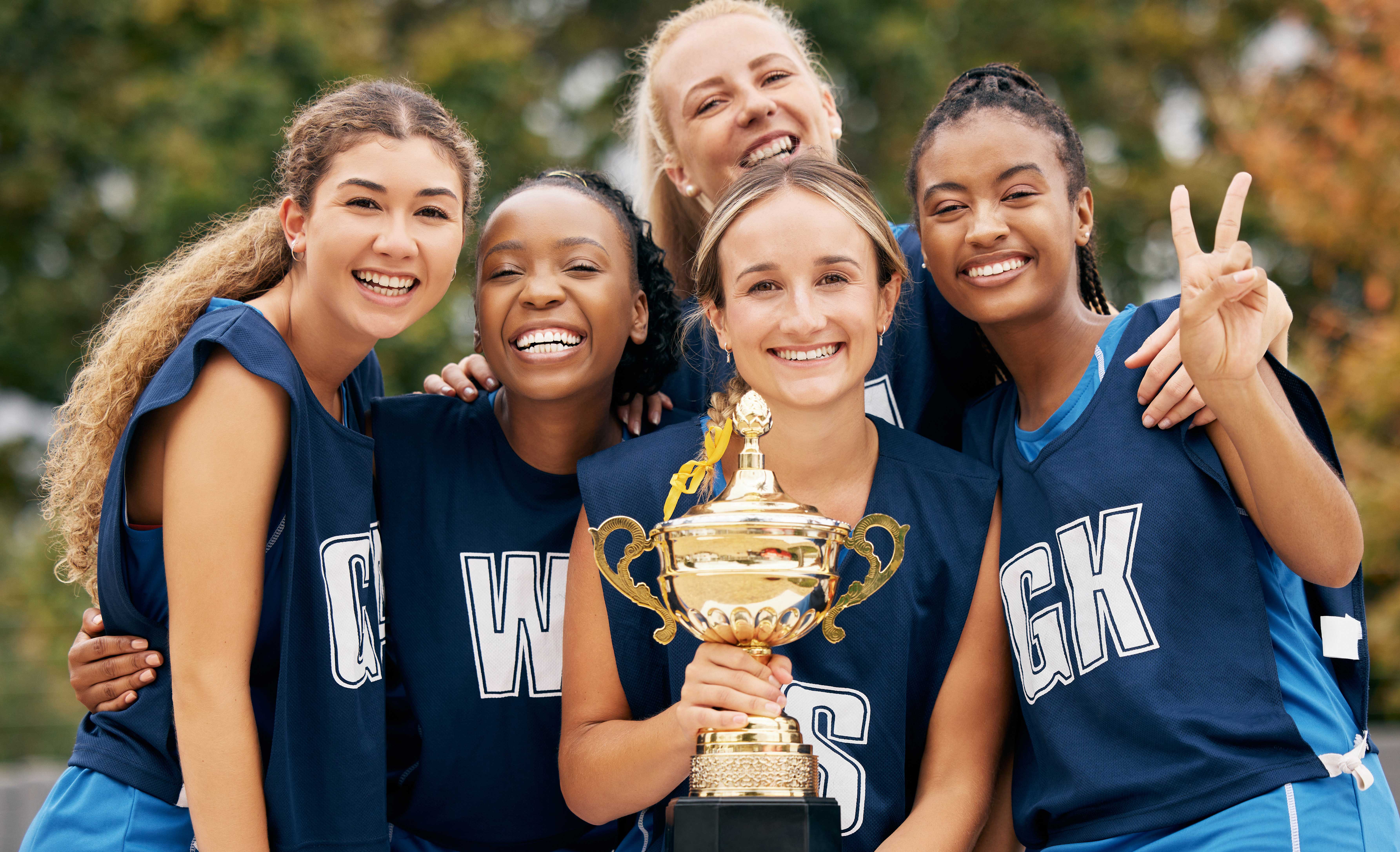 https://20965311.fs1.hubspotusercontent-na1.net/hubfs/20965311/student%20sports%20award.jpg
